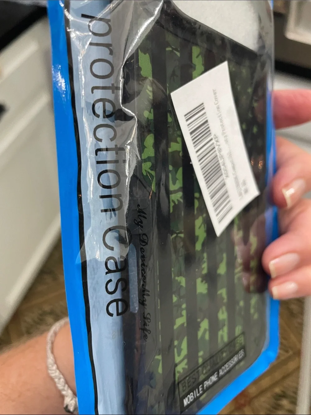 Protective Green Camo Flag IPhone 17 Air Case - Unbranded